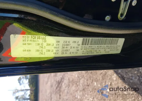 2020 Jeep Compass Trailhawk 4X4 from USA, damaged, VIN 3C4NJDDB6LT177651